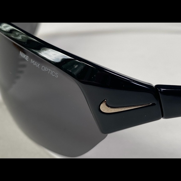 Nike Skylon Ace Sunglasses - Picture 2 of 8